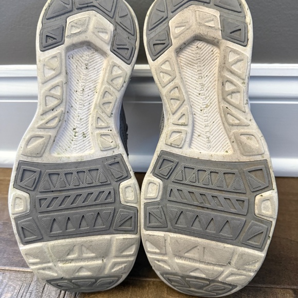 APL TechLoom Wave Gray and White Sz 8 - Picture 3 of 4